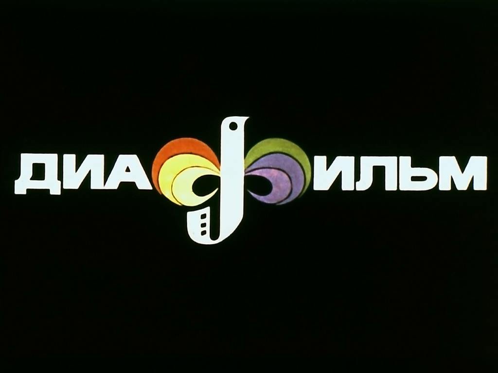 zhenschina-kotoraja-zhila-v-butylke-1